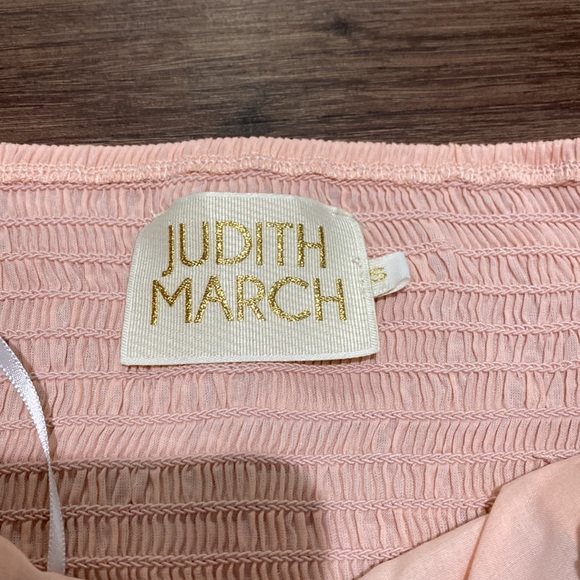 Judith March PALM PARADISE CROCHET PEPLUM TOP - Picture 5 of 10